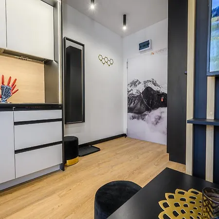 Karpatti Apartment *