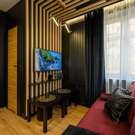 Karpatti Apartment *